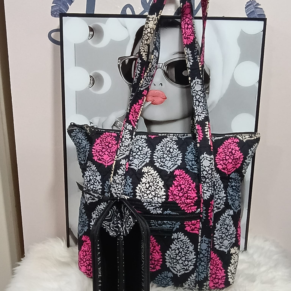 Vera Bradley Black and Pink Leaf Pattern Tote - Picture 12 of 13